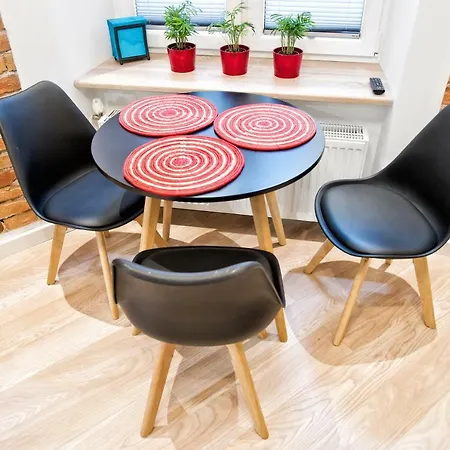 Krowoderska Old Town Apartment With Entresol - By Upstairs